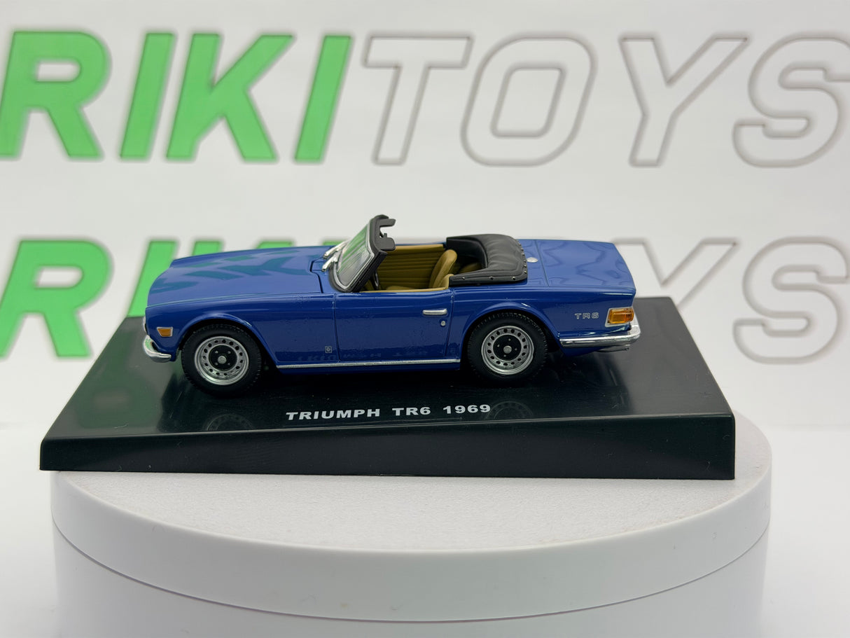 Triumph TR 6 Edicola 1/43 Blu 1969