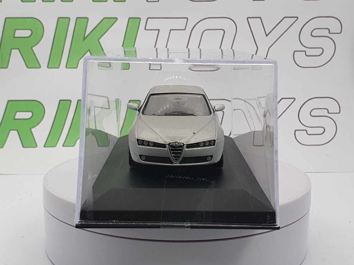 Alfa Romeo 159 Berlina Norev 1/43 Argento 2005 - RikiToys - Norev