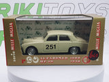 Alfa Romeo 1900 Berlina Brumm 1/43 Avorio 1950 - RikiToys - Brumm