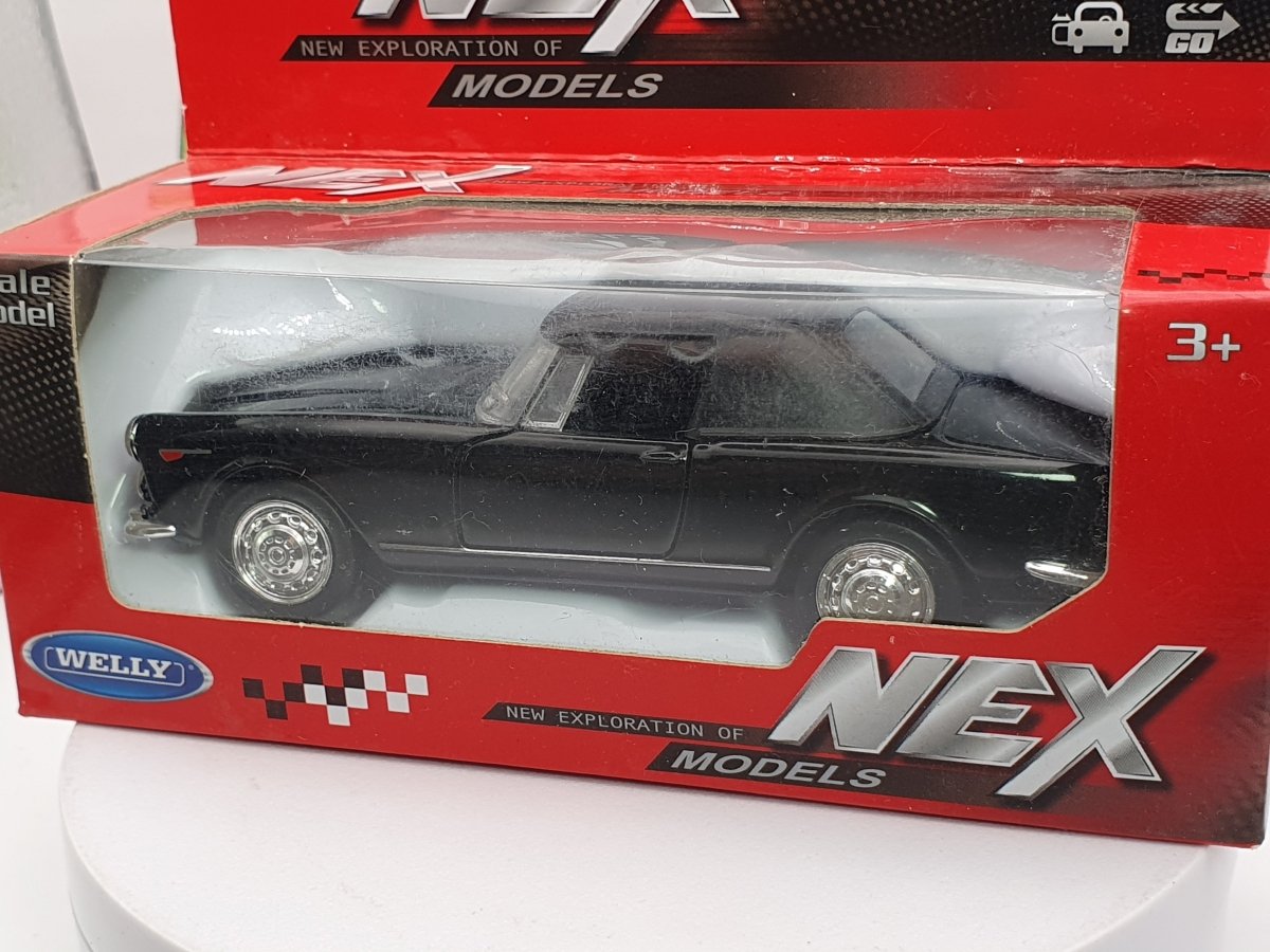 Alfa Romeo 2600 Spider Welly 1/38 Nero 1962 - RikiToys - Welly