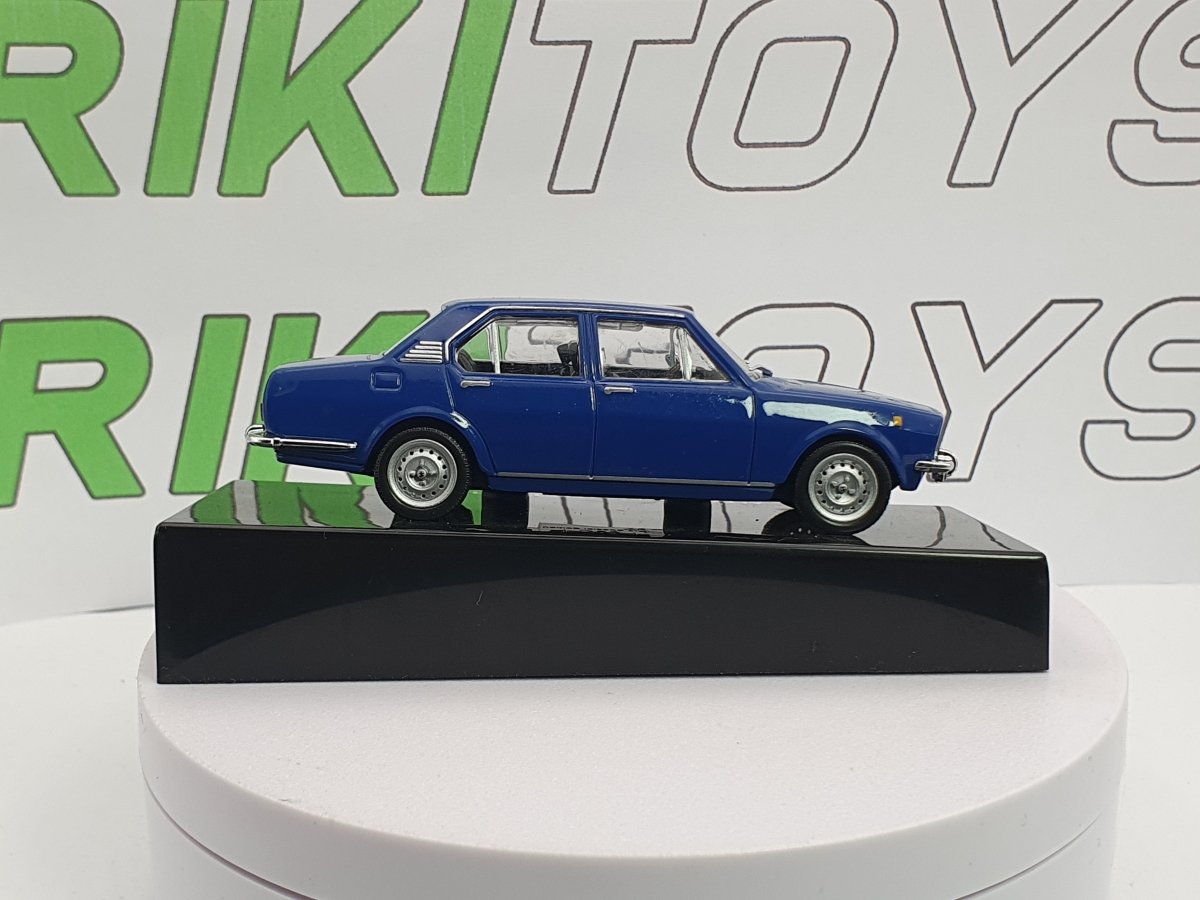 Alfa Romeo Alfetta berlina (1972) Edicola 1/43 - RikiToys - Edicola#
