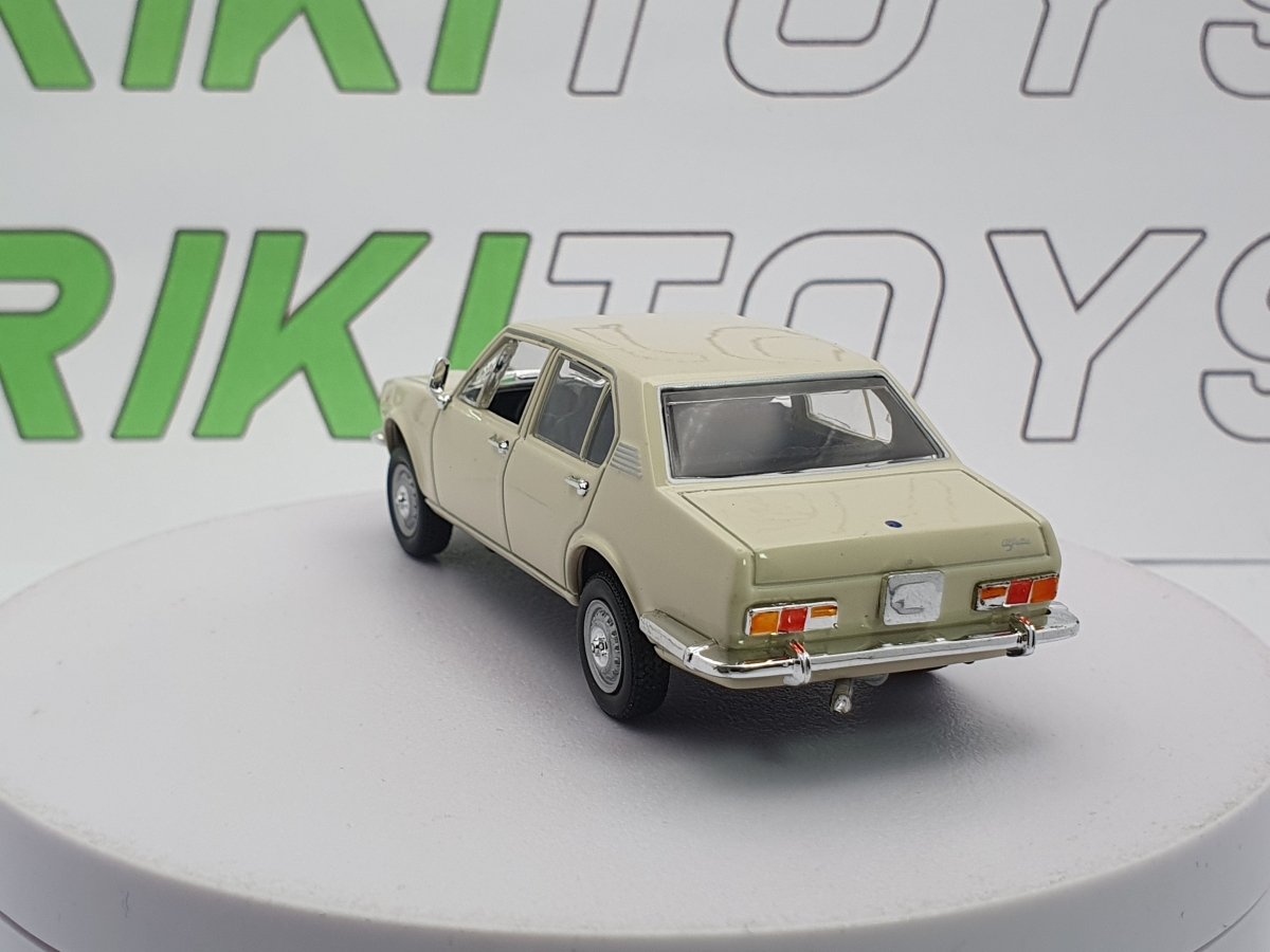Alfa Romeo Alfetta Berlina Norev 1/43 1972 - RikiToys - Norev