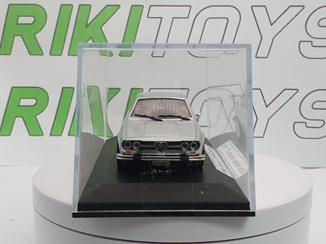 Alfa Romeo Alfetta GT Edicola 1/43 Argento 1976 - RikiToys - Edicola#