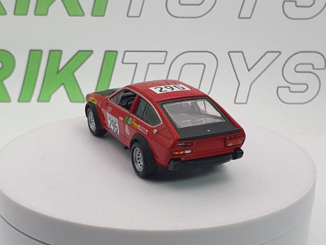 Alfa Romeo Alfetta GTV Edicola 1/43 Rosso 1976 - RikiToys - Edicola