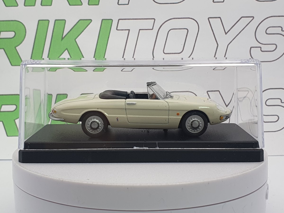 Alfa Romeo Duetto Osso di Seppia Edicola 1/43 Bianco 1966 - RikiToys - Edicola