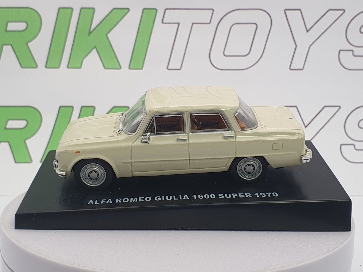 Alfa Romeo Giulia 1600 Super Edicola 1/43 Bianco 1970 - RikiToys - Edicola