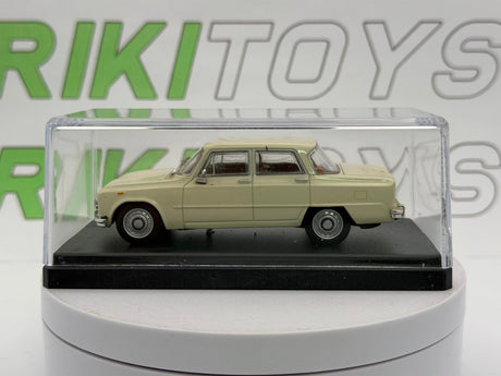 Alfa Romeo Giulia berlina 1.6 Super Edicola 1/43 Bianco scuro 1970 - RikiToys - Edicola