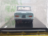 Alfa Romeo Giulia berlina Leo Models 1/24 Azzurro 1965 - RikiToys - Leo Models