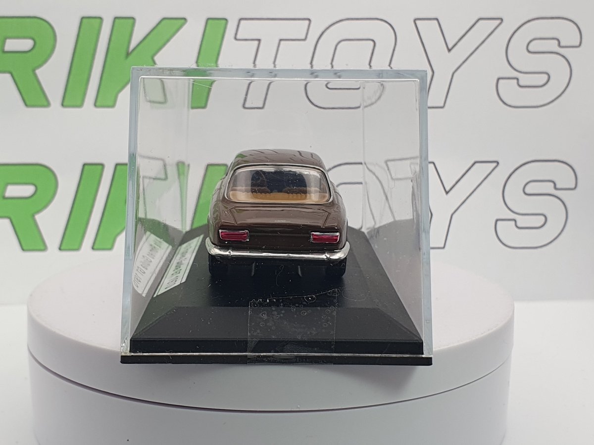 Alfa Romeo Giulia GT Junior (1970) Solido 1/43 - RikiToys - Solido#