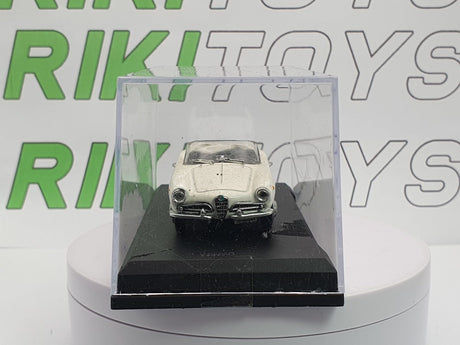 Alfa Romeo Giulietta Spider Edicola 1/43 Bianco - RikiToys - Edicola#