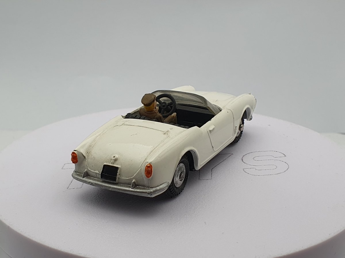 Alfa Romeo Giulietta Spider Metosul 1/43 - RikiToys