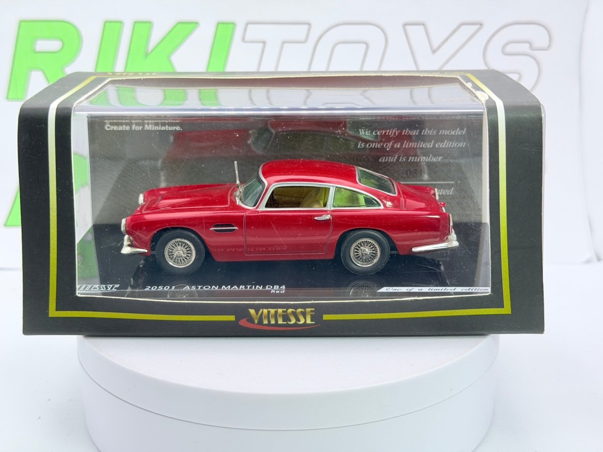 Aston Martin DB4 Vitesse 1/43 Rosso - RikiToys - Vitesse