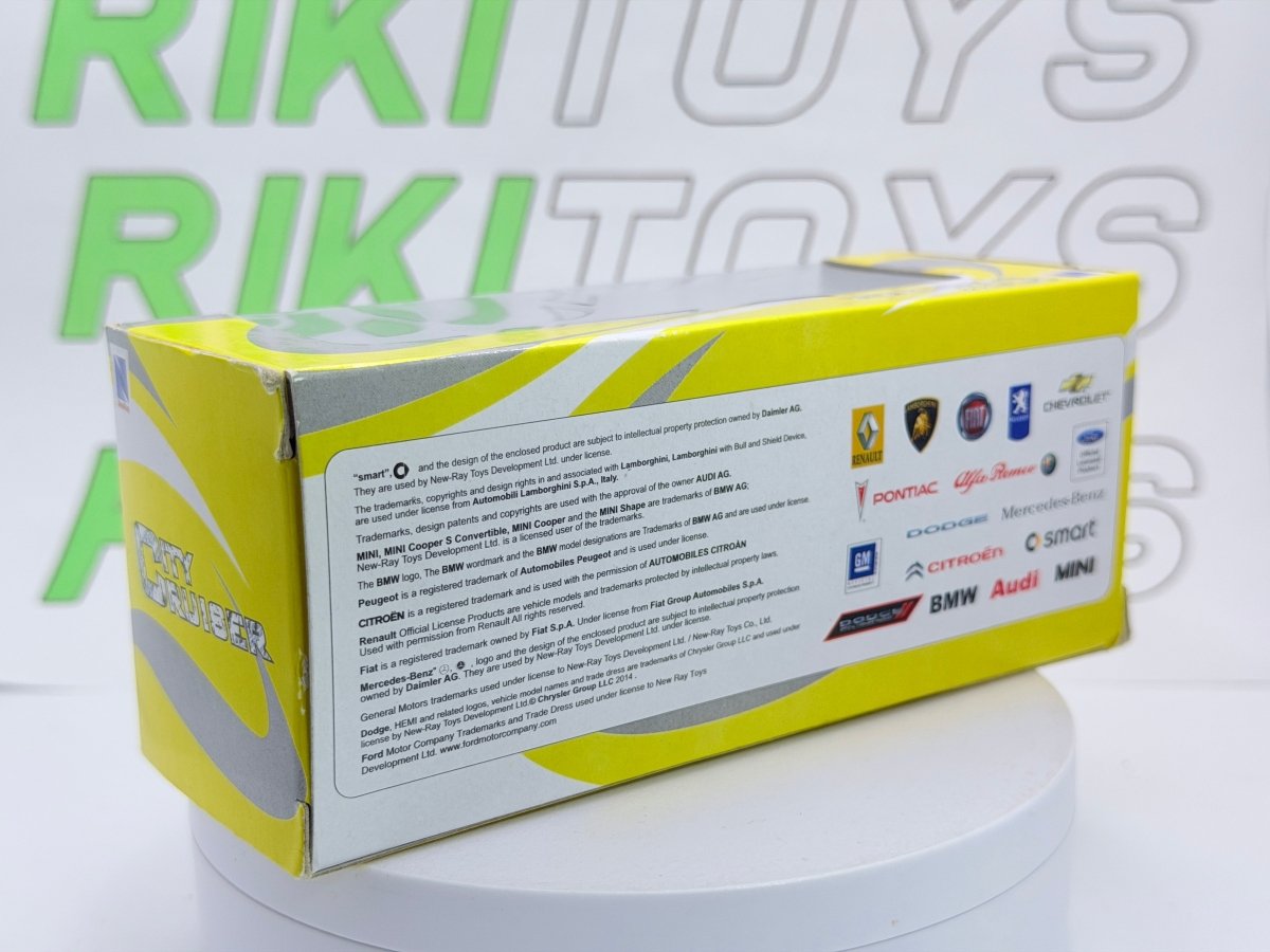 Audi A4 Berlina New Ray 1/43 Blu - RikiToys - New Ray