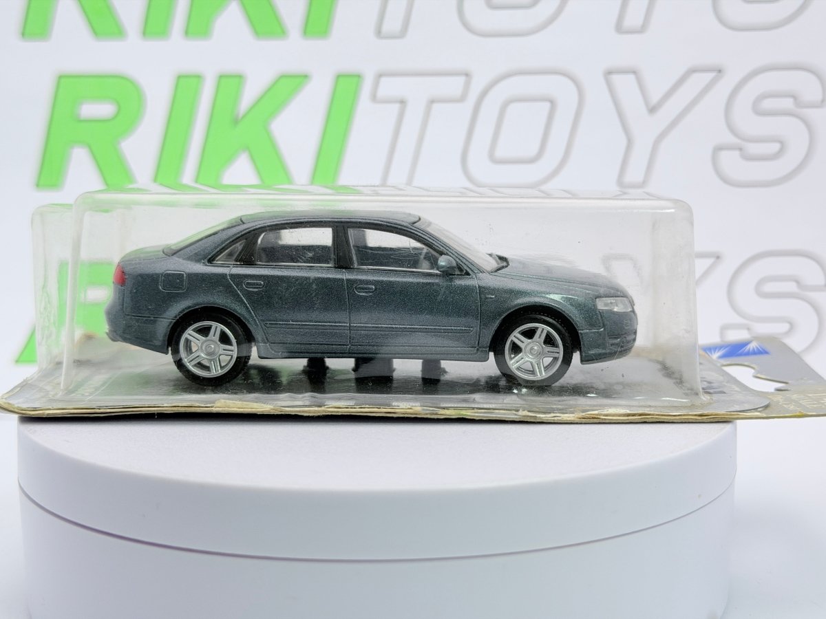 Audi A4 Berlina New Ray 1/43 Grigio - RikiToys - New Ray