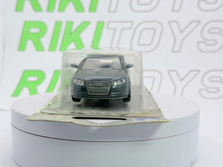Audi A4 Berlina New Ray 1/43 Grigio - RikiToys - New Ray