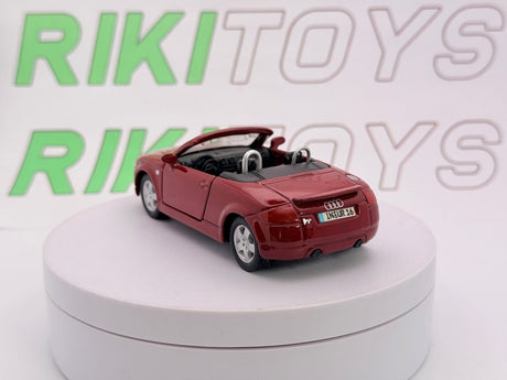 Audi TT Cabrio Maisto 1/36 Rosso scuro 1999 - RikiToys - Maisto