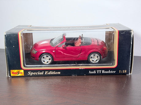 Audi TT Cabrio MK 1 Maisto 1/18 Rosso 1999 - RikiToys - Maisto#
