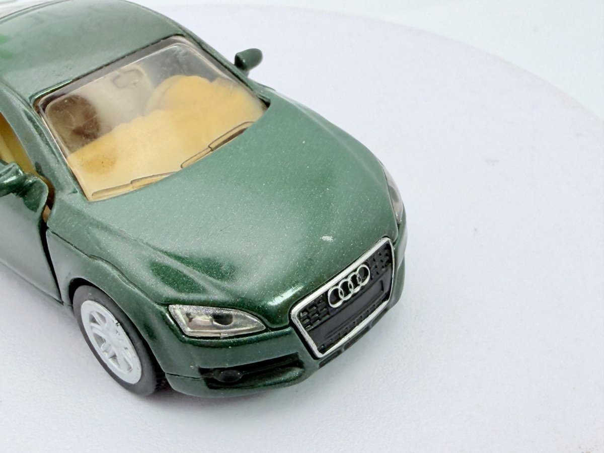 Audi TT Coupé 3.2 Quattro Siku 1/60 Verde - RikiToys - Siku