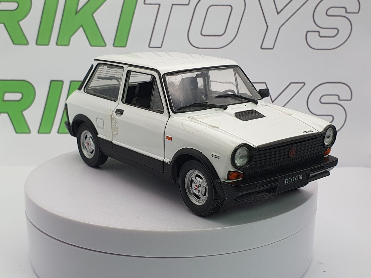 Autobianchi A112 Abarth Leo Models 1/24 Bianco - RikiToys - Leo Models#