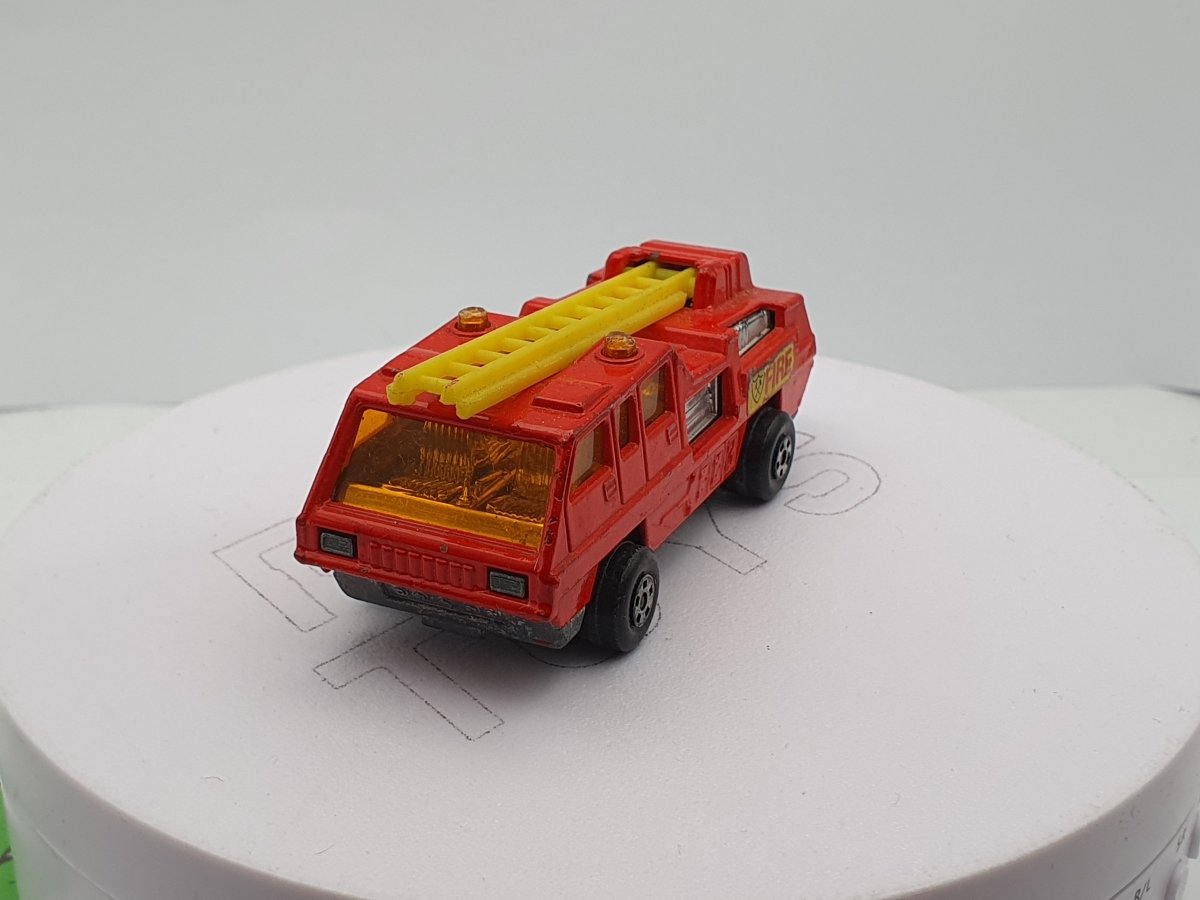 Blaze Duster Matchbox 1/80 - RikiToys - Matchbox#