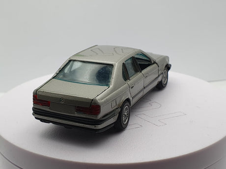 BMW 735i E32 Gama 1/43 - RikiToys - Gmaa#