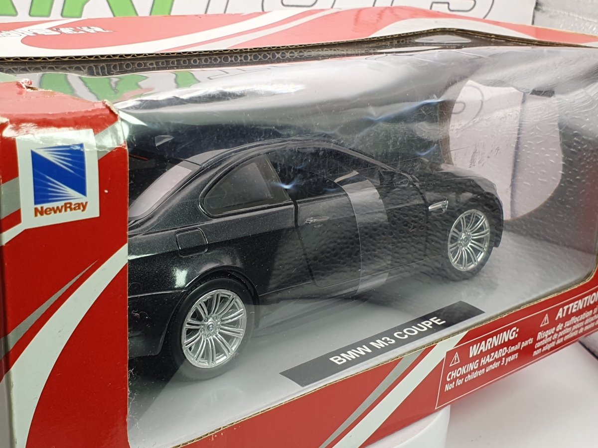 BMW M3 Coupé E 90 New Ray 1/24 Nero - RikiToys - New Ray#