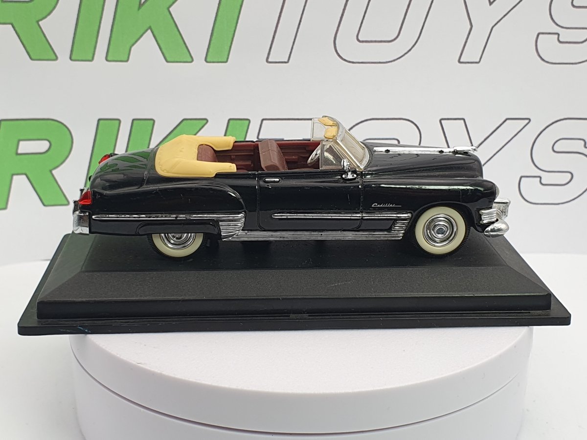 Cadillac Coupé De Ville (1949) Universal Hobbies 1/43 - RikiToys - Universal Hobbies#