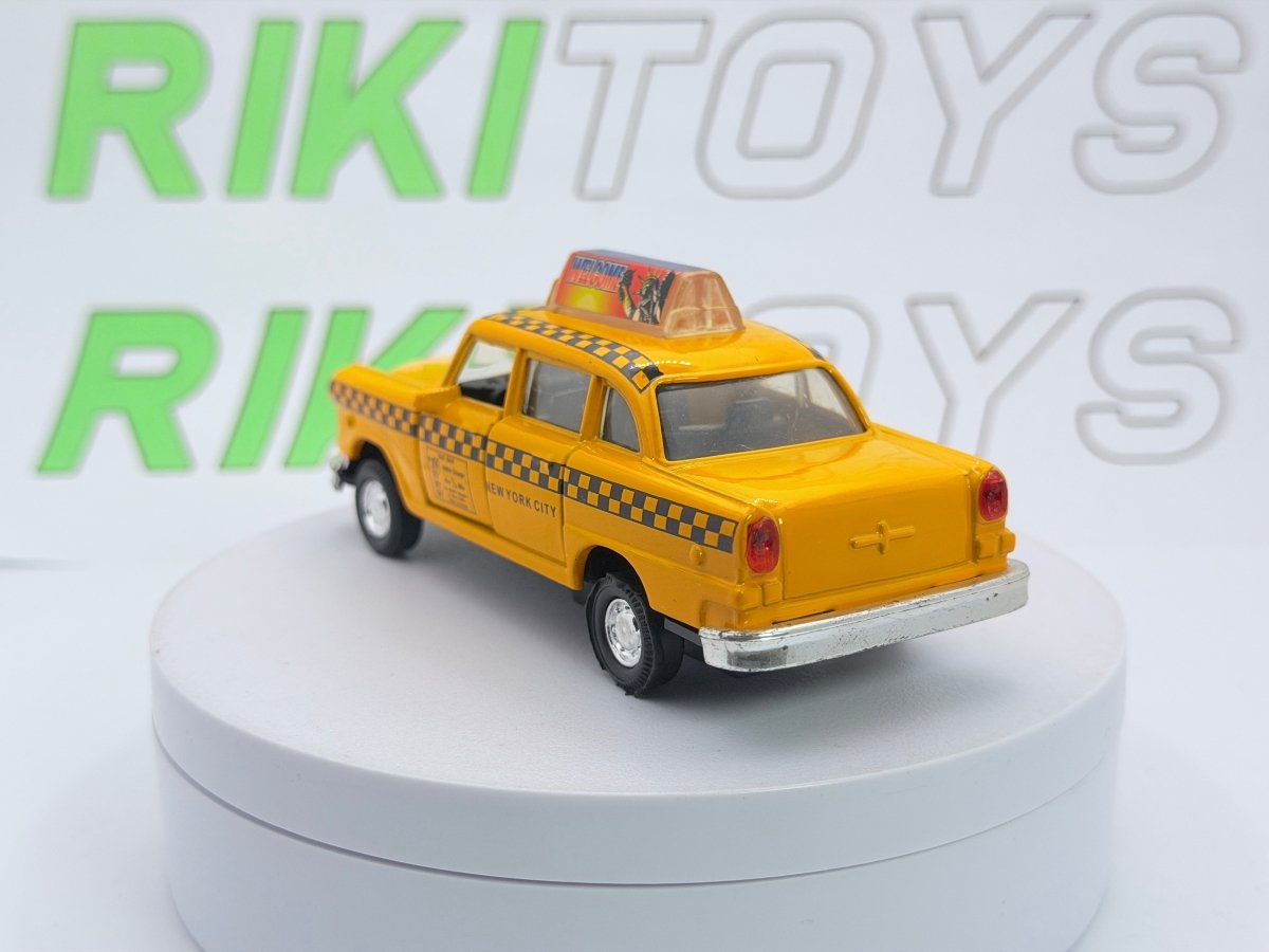 Checker Taxi New York 1/43 Giallo - RikiToys - RikiToys
