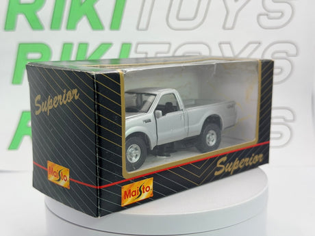 Chevrolet F 350 4x4 Maisto 1/45 Argento - RikiToys - Maisto