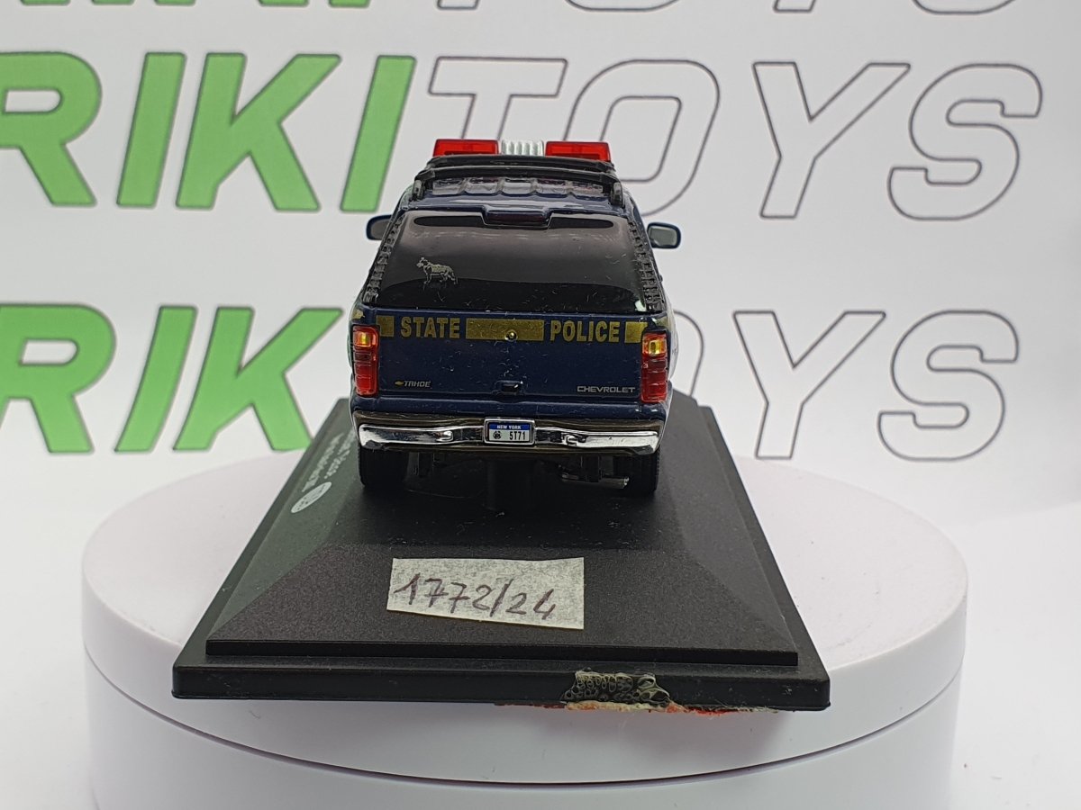 Chevrolet Tahoe Edicola 1/43 Blu 2002 - RikiToys - Edicola