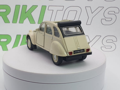 Citroen 2 CV Welly 1/40 Avorio 1980 - RikiToys - Welly