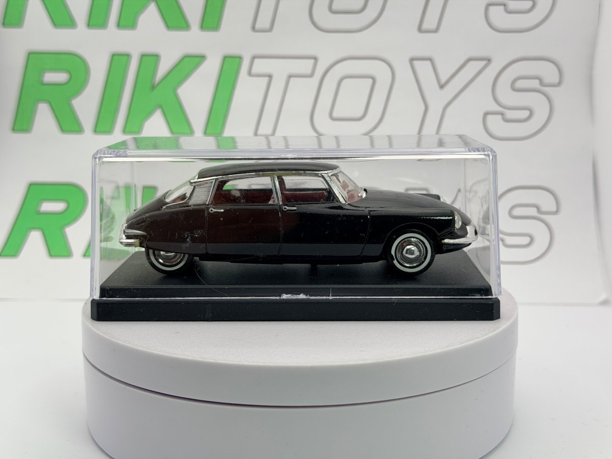 Citroen DS 19 Solido 1/43 Nero 1955 - RikiToys - Solido
