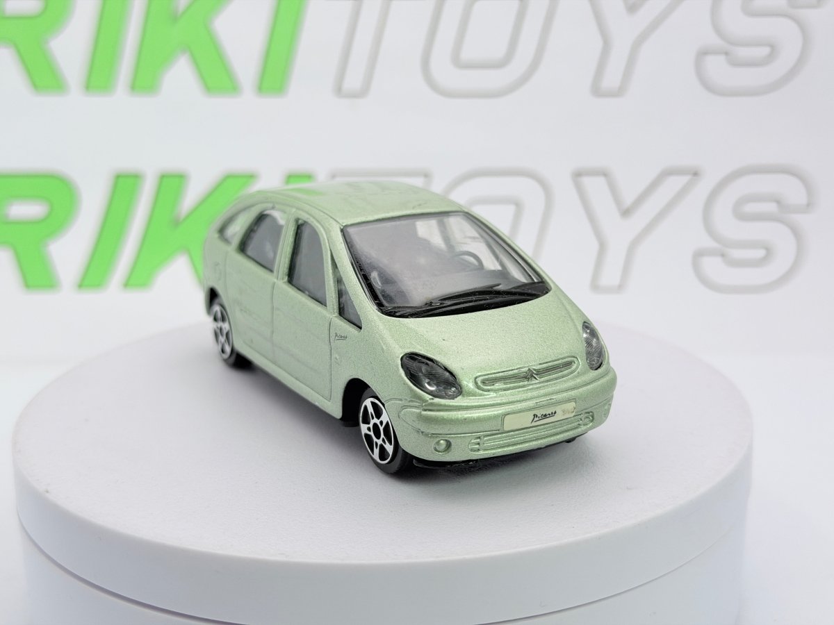 Citroen Xsara Picasso Burago 1/43 Verde - RikiToys - Burago