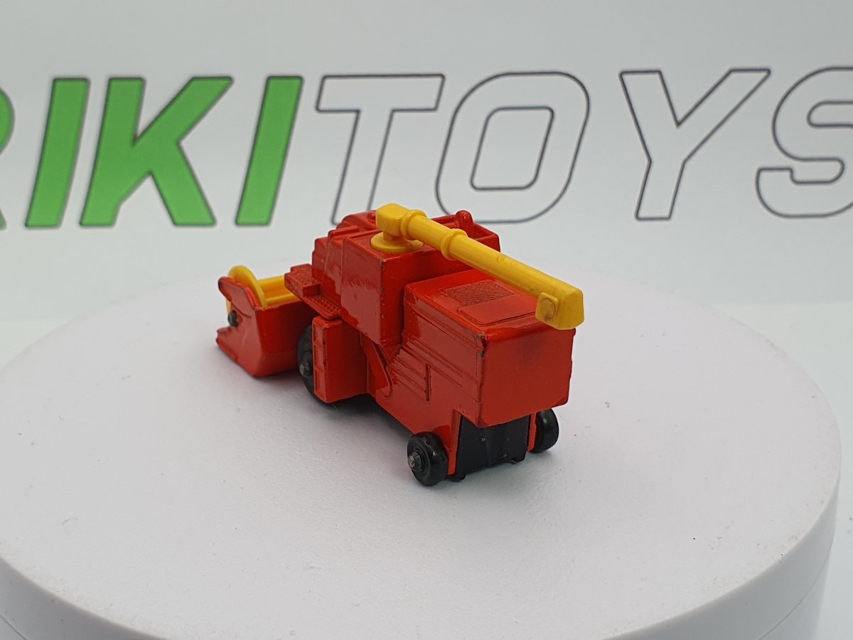Concrete Harvester Matchbox 1/100 Rosso - RikiToys - Matchbox#