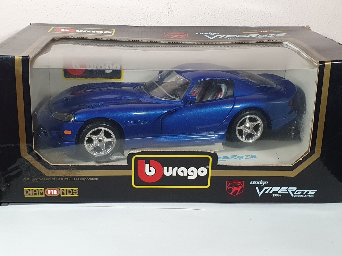 Dodge Viper GTS Burago 1/18 1996 - RikiToys - Burago