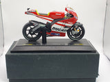 Ducati DesmoSedici GP Motorama 1/15 Rosso - RikiToys - Motorama#