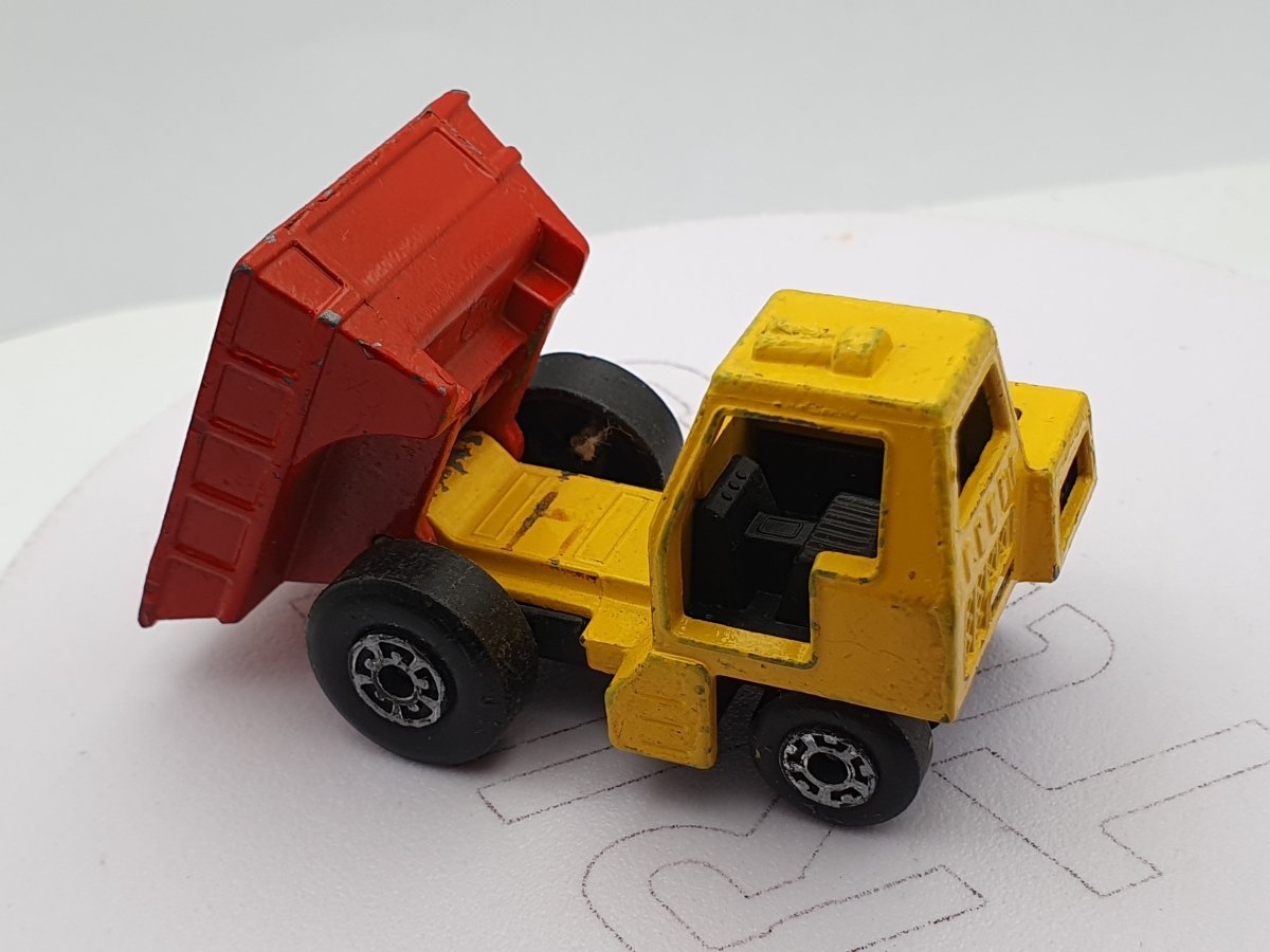Dumper Matchbox 1/66 - RikiToys - Matchbox#