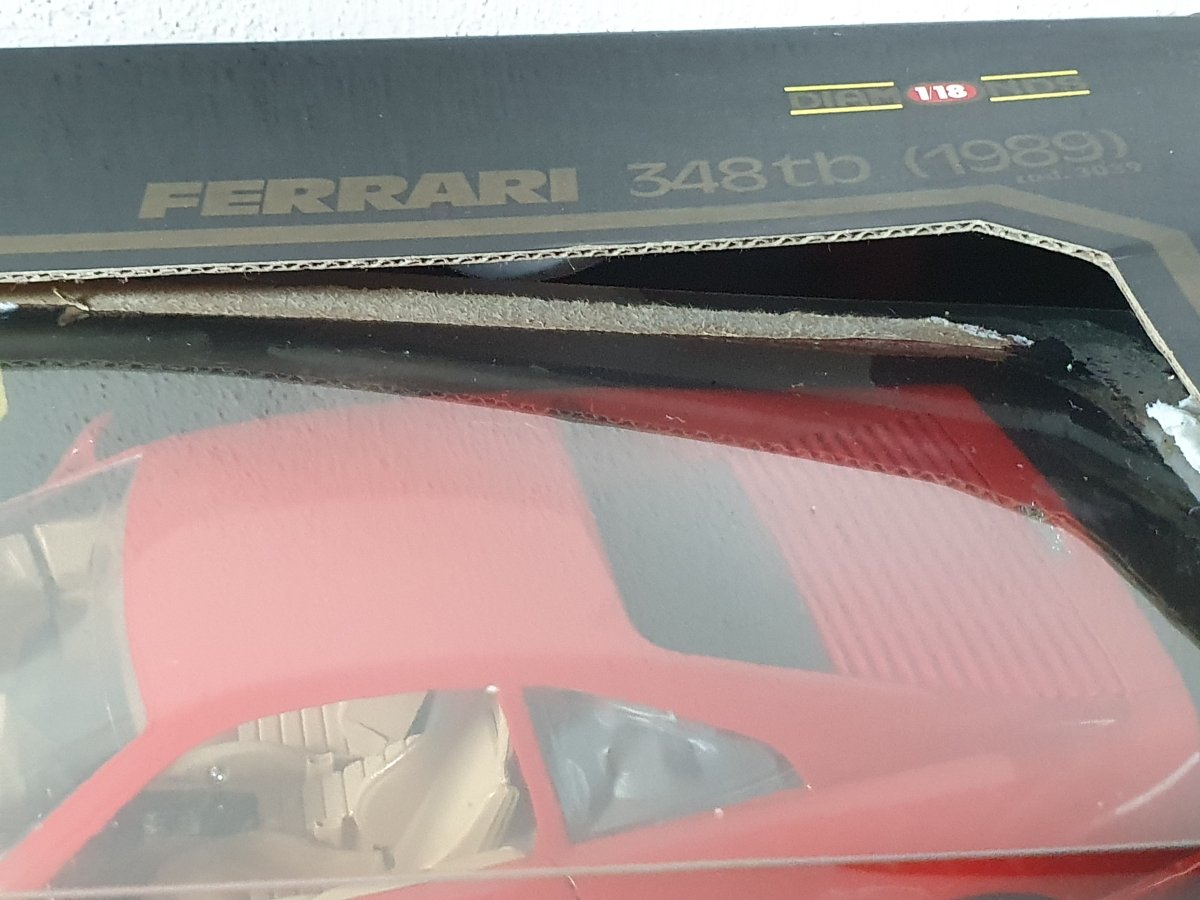 Ferrari 348 TB Burago 1/18 Rosso 1989 - RikiToys - Burago