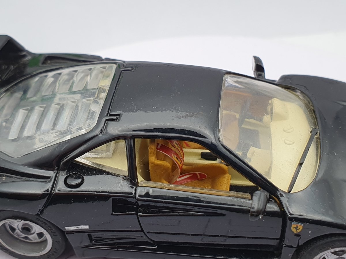 Ferrari F40 Detail Cars 1/43 - RikiToys - Detail Cars#