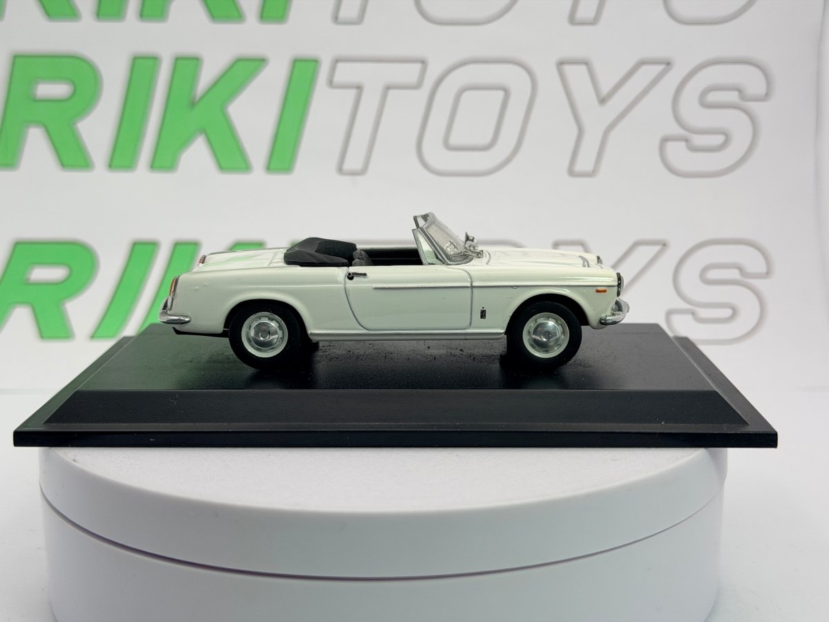 Fiat 1200 Cabrio Norev 1/43 Bianco 1959 - RikiToys - Norev