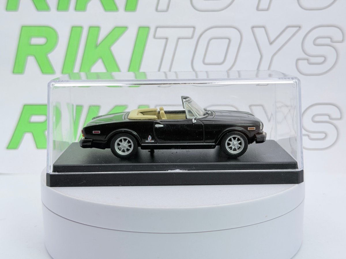 Fiat 124 Spider 2000 Edicola 1/43 Nero 1979 - RikiToys - Edicola