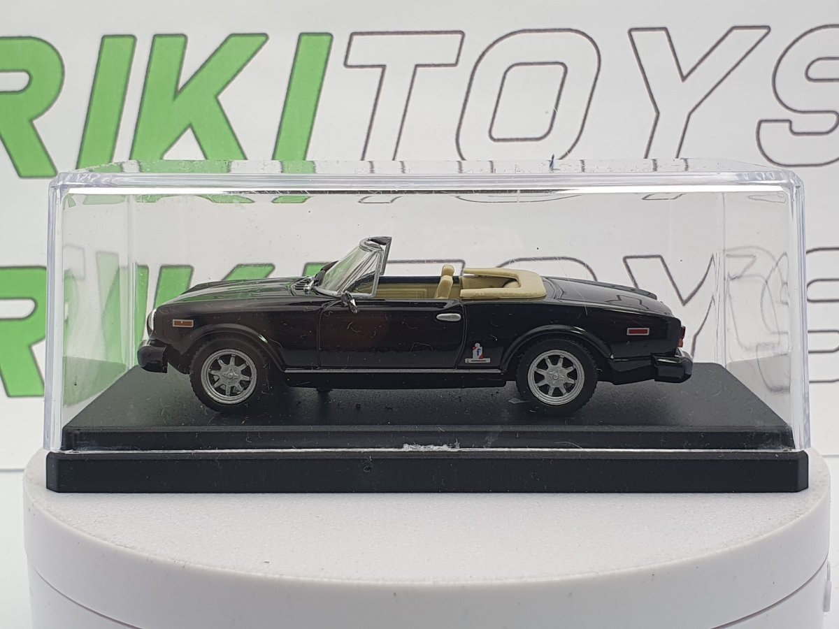 Fiat 124 Spider USA Edicola 1/43 Nero - RikiToys - Edicola