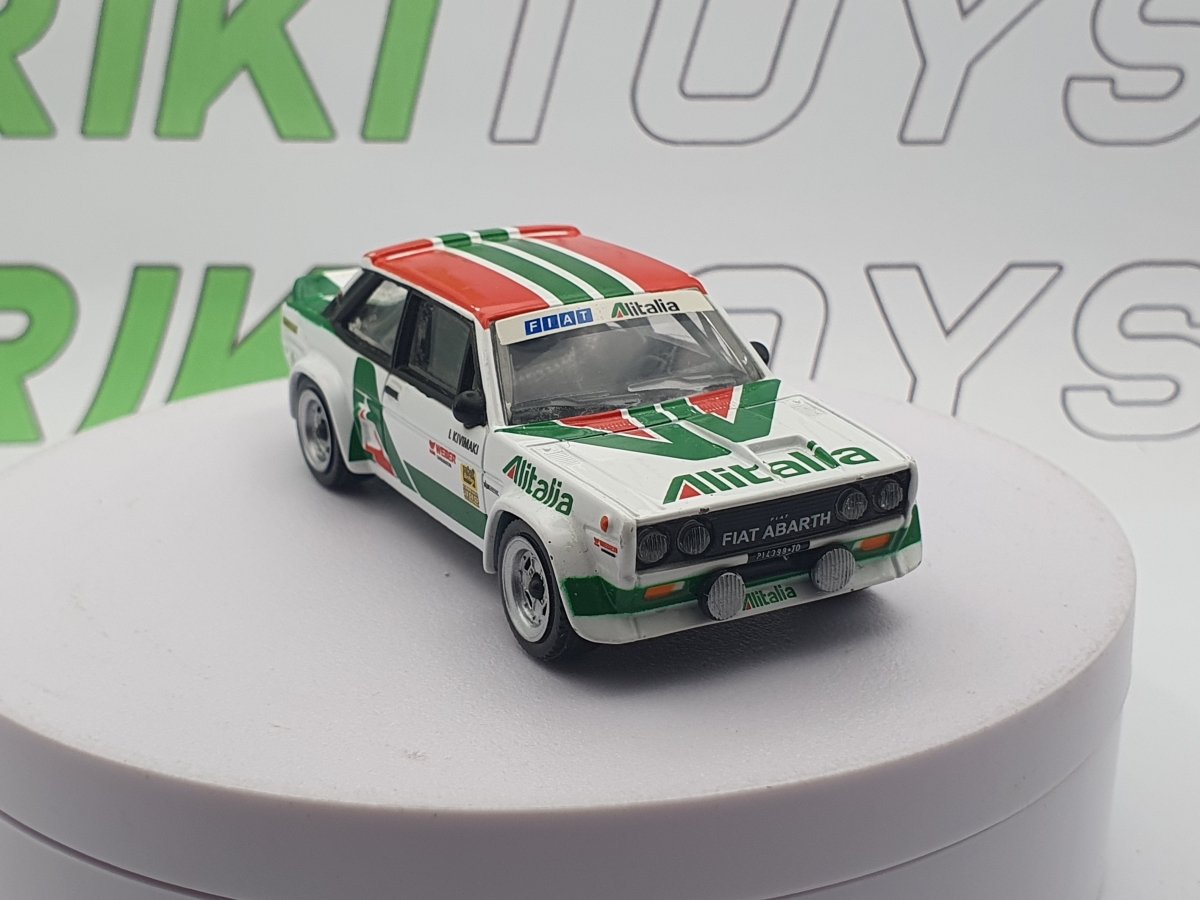 Fiat 131 Abarth Burago 1/43 Bianco 1976 - RikiToys - Burago