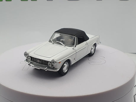 Fiat 1600 Cabriolet Norev 1/43 - RikiToys - Norev#