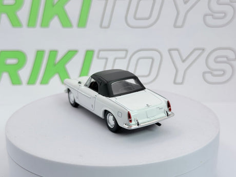 Fiat 1600 S Cabrio Norev 1/43 Bianco - RikiToys - Norev