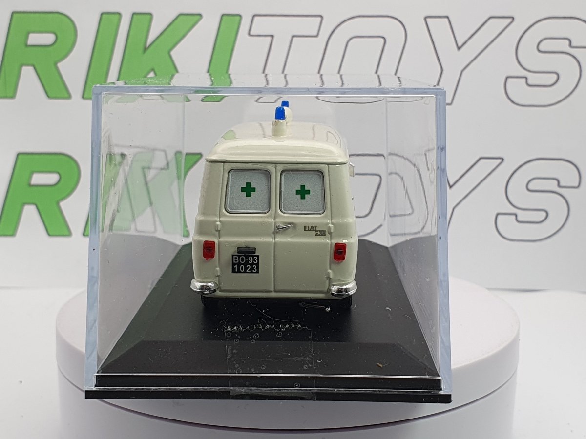Fiat 238 Ambulanza Rio 1/43 Bianco 1967 - RikiToys - Rio#