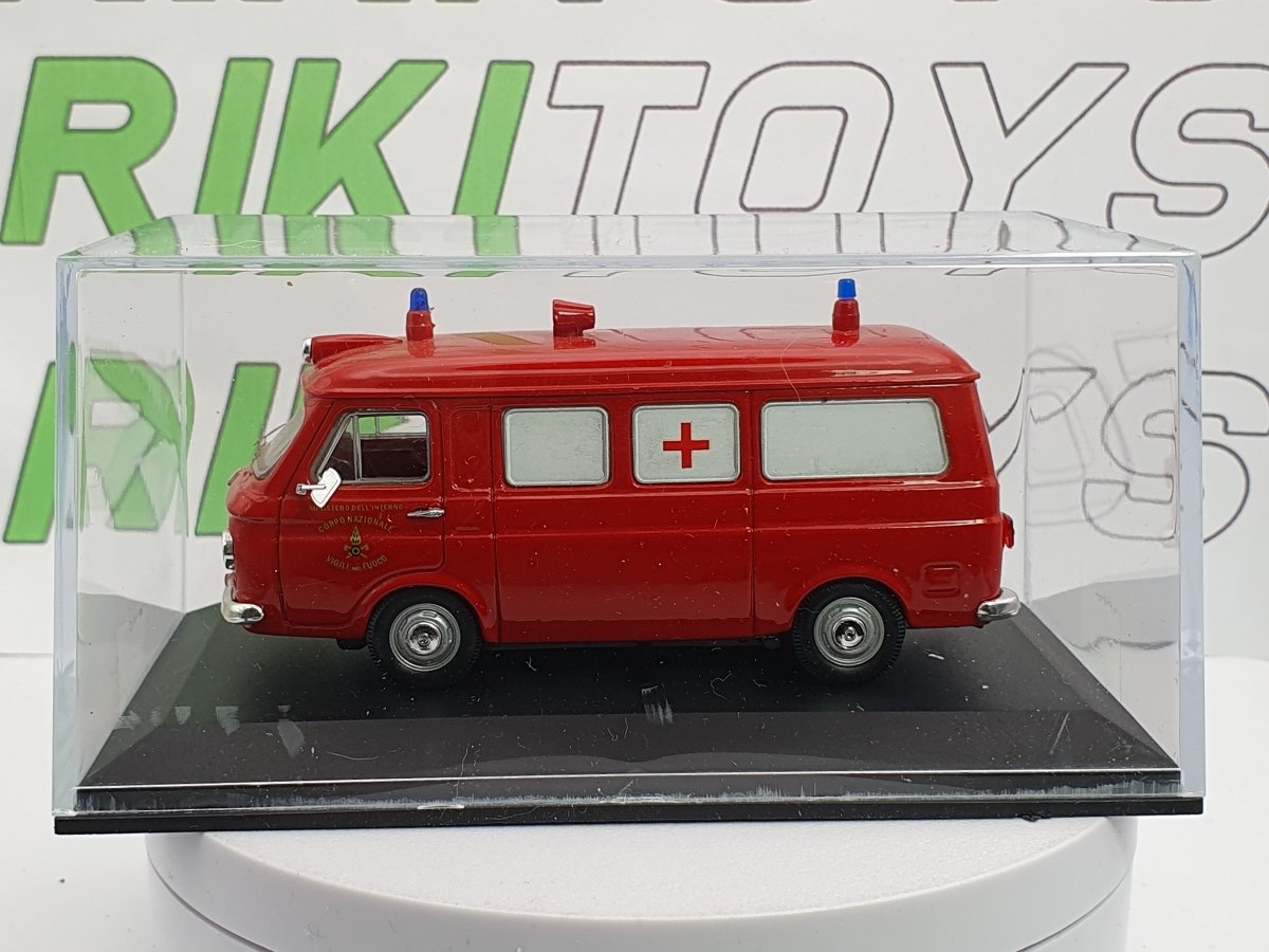 Fiat 238 Ambulanza Rio 1/43 Rosso 1967 - RikiToys - Rio#