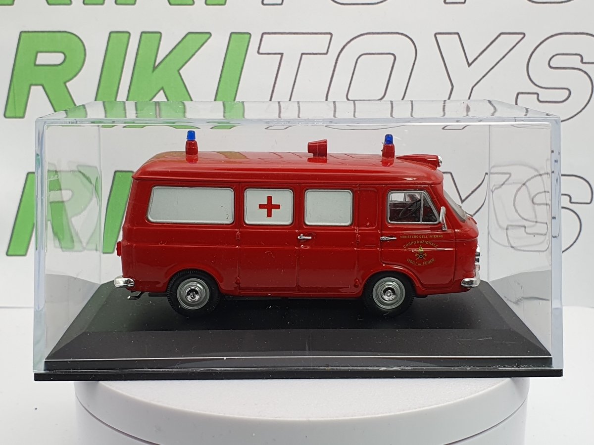 Fiat 238 Ambulanza Rio 1/43 Rosso 1967 - RikiToys - Rio#