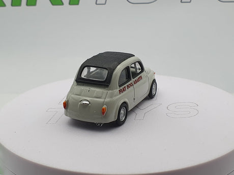 Fiat 500 Abarth Record Universal Hobbies 1/43 - RikiToys - Universal Hobbies#