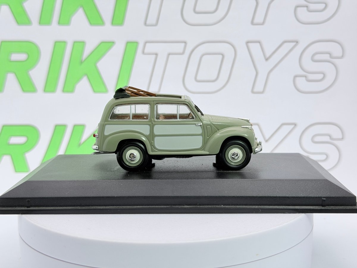 Fiat 500 C Belvedere Norev 1/43 Argento 1949 - RikiToys - Norev